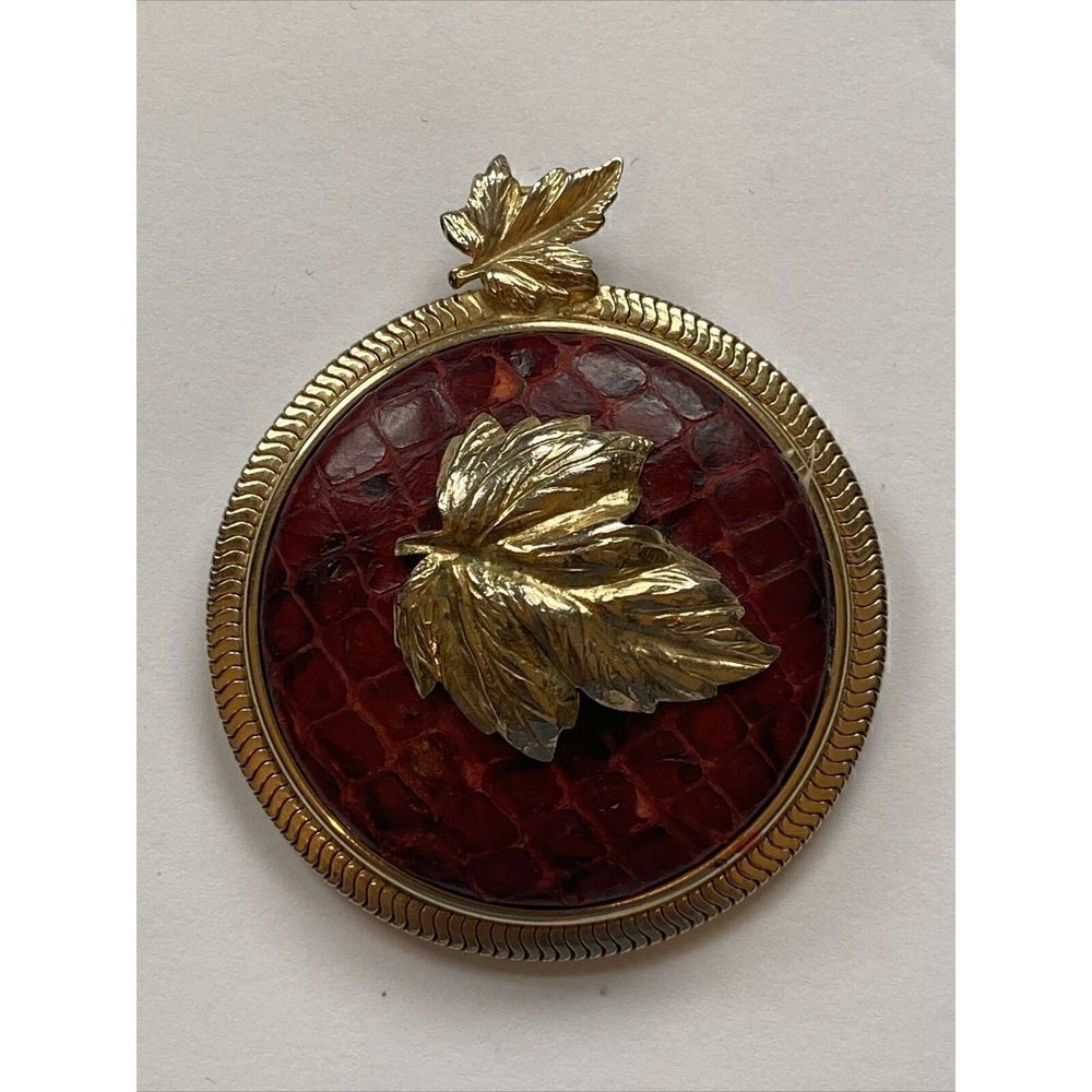 Rare Vintage‎ SARI Large Red Snakeskin Cabochon & Gold Tone Leaf Motif Pendant